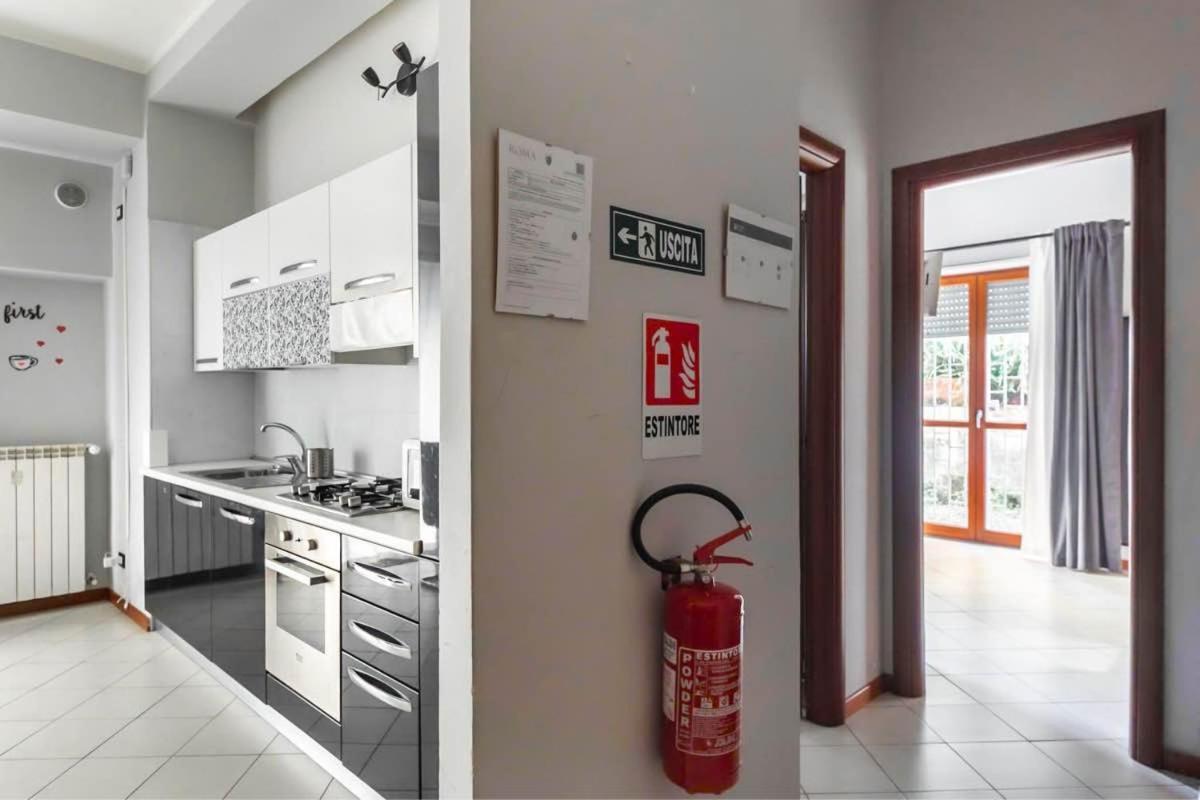 Etna Apartment โรม ภายนอก รูปภาพ