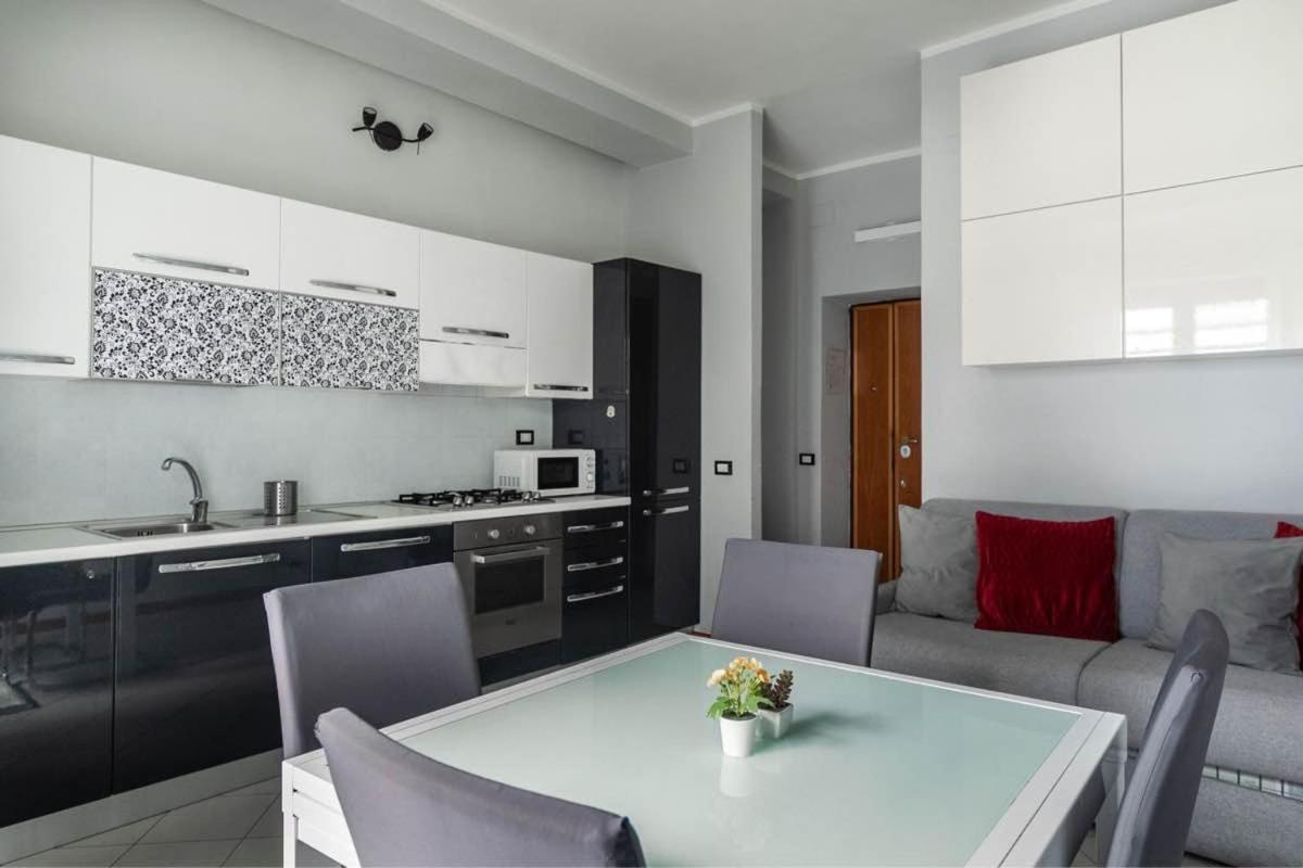 Etna Apartment โรม ภายนอก รูปภาพ